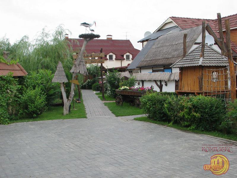Okolitsa Hotel Koszivscsina Kültér fotó
